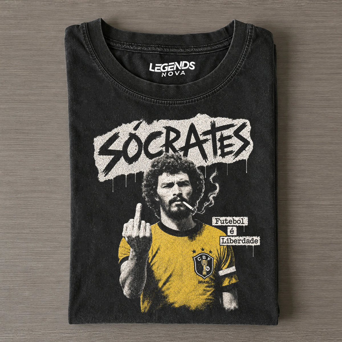 Sócrates – Futebol é Liberdade Tee